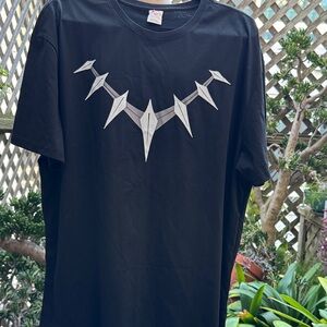 Black Panther logo T-Shirt. 2XL.  COTTON, Black. NWOT